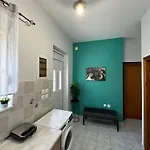 Aesthetic Cozy Haven 아파트 클레마스티