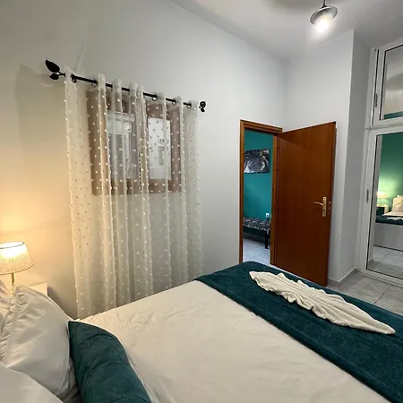 8 Street Studio. Apartment